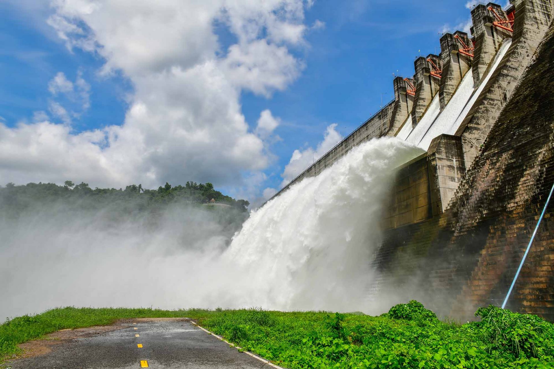 The Dam Khun Dan Prakarn Chon Is A Dam With Hydroelectric Power