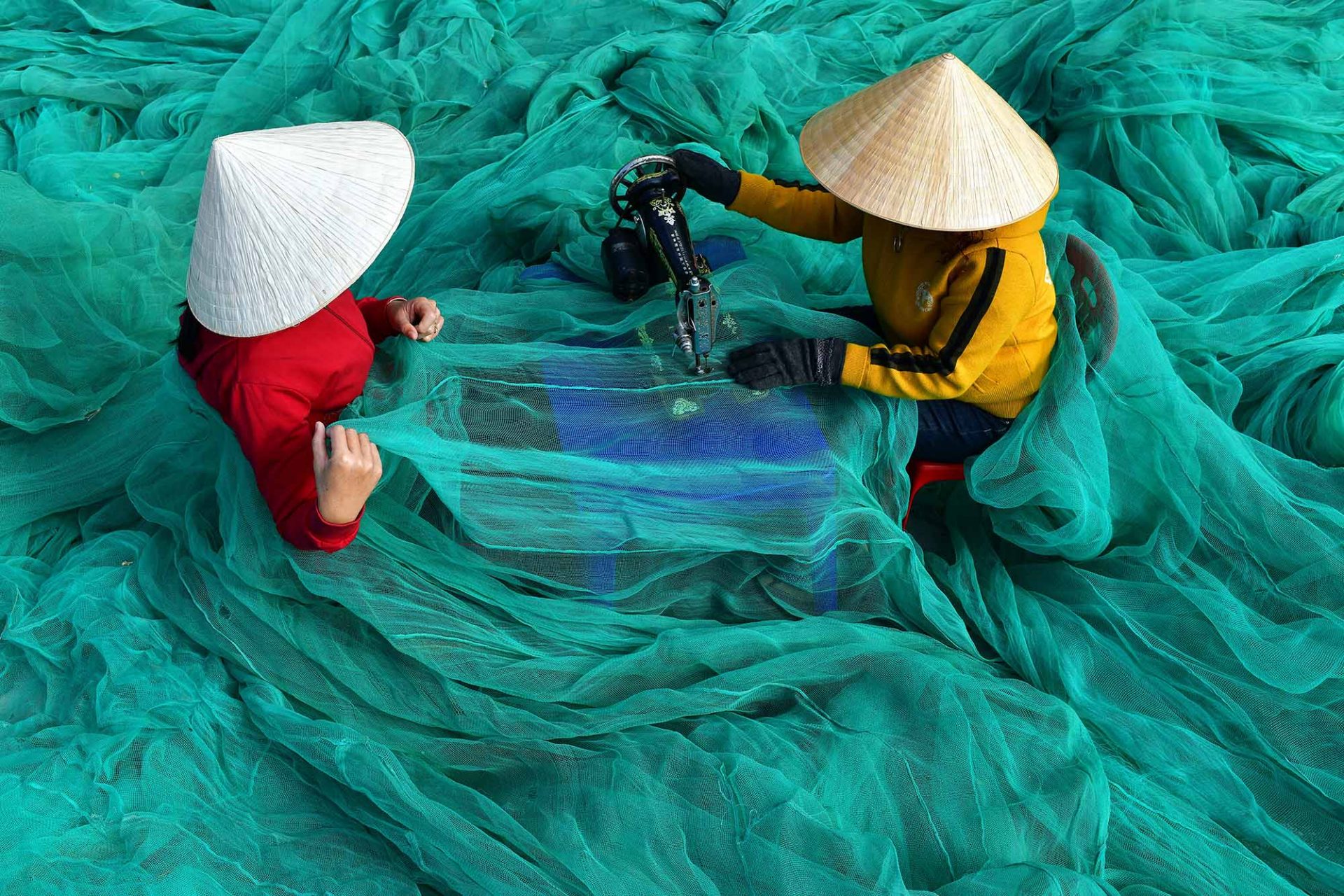 Mann Fishing Net Repair Vietnam M Huy Flickr